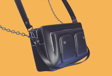 Chain Decored Shoulder Bag