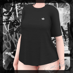 `. baggy tee - server freebie