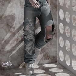 Fresh's ripped jeans