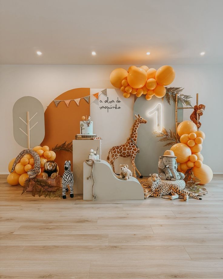 Jungle birthday party