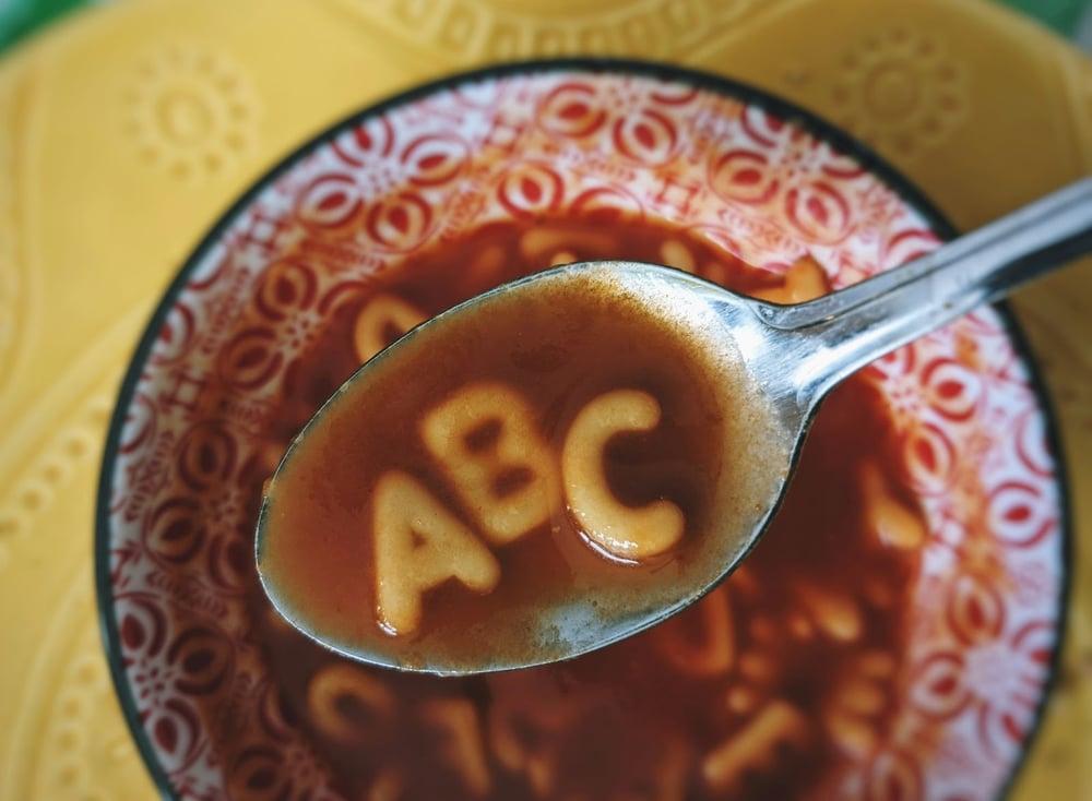 ABC Bites: A Culinary Approach to Teaching the Alphabet Through Easy Recipes