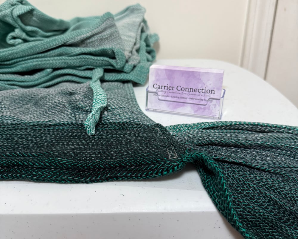 lenny lamb wraptai on a table showing the central belt section and wrap belt.
