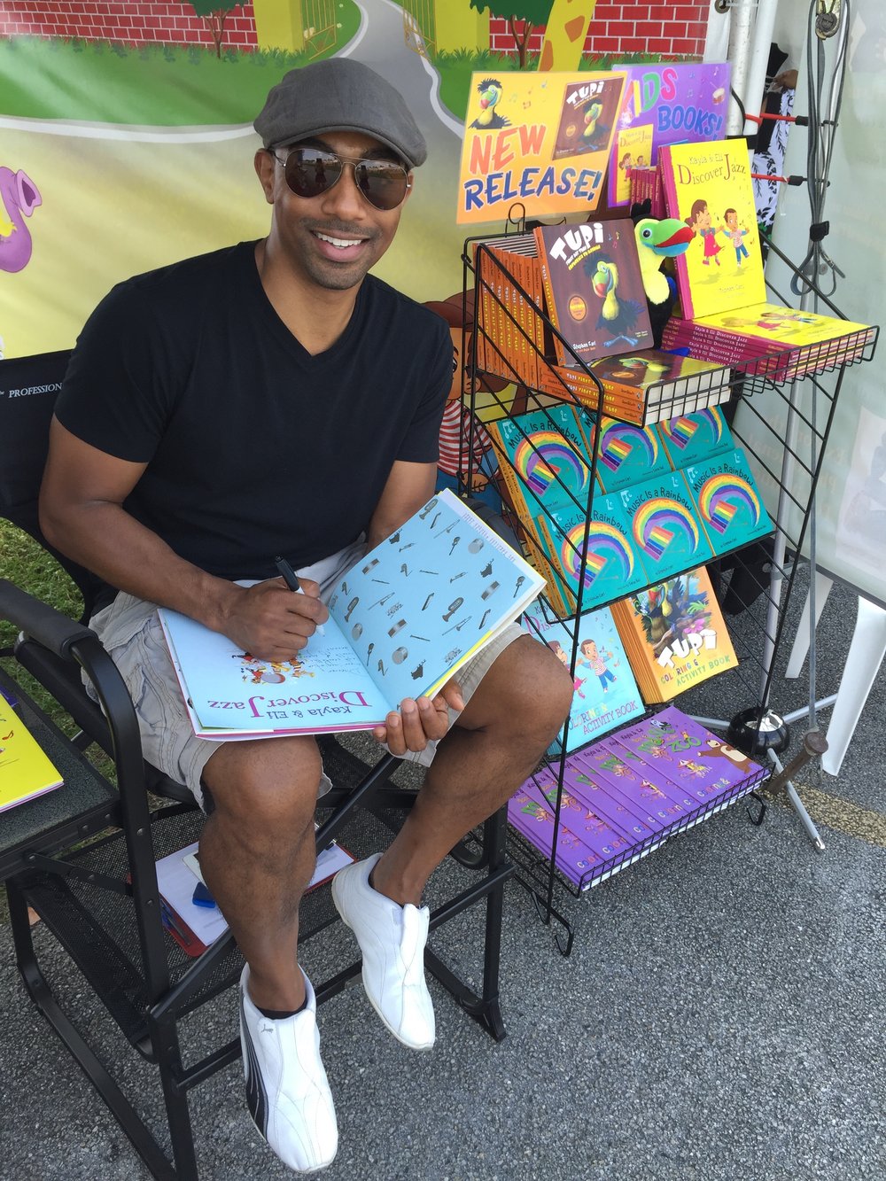 Stephan Earl at Book signing Event