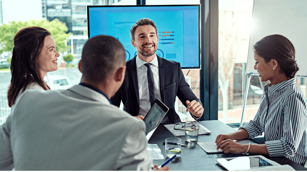 Decisor final com os seus stakeholders B2B