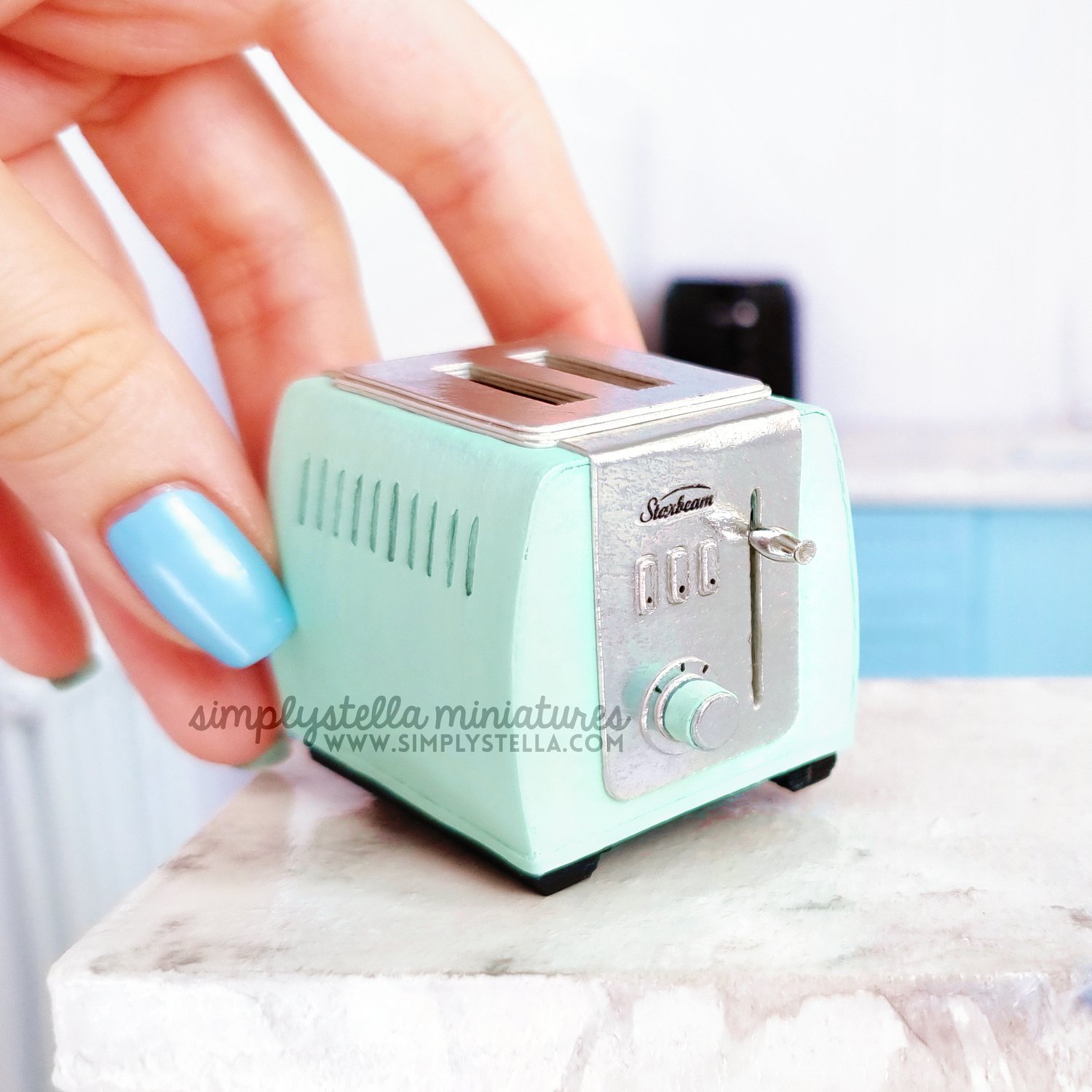 Miniature Microwave Oven Dollhouse Kitchen / DIY Mini SVG Cricut