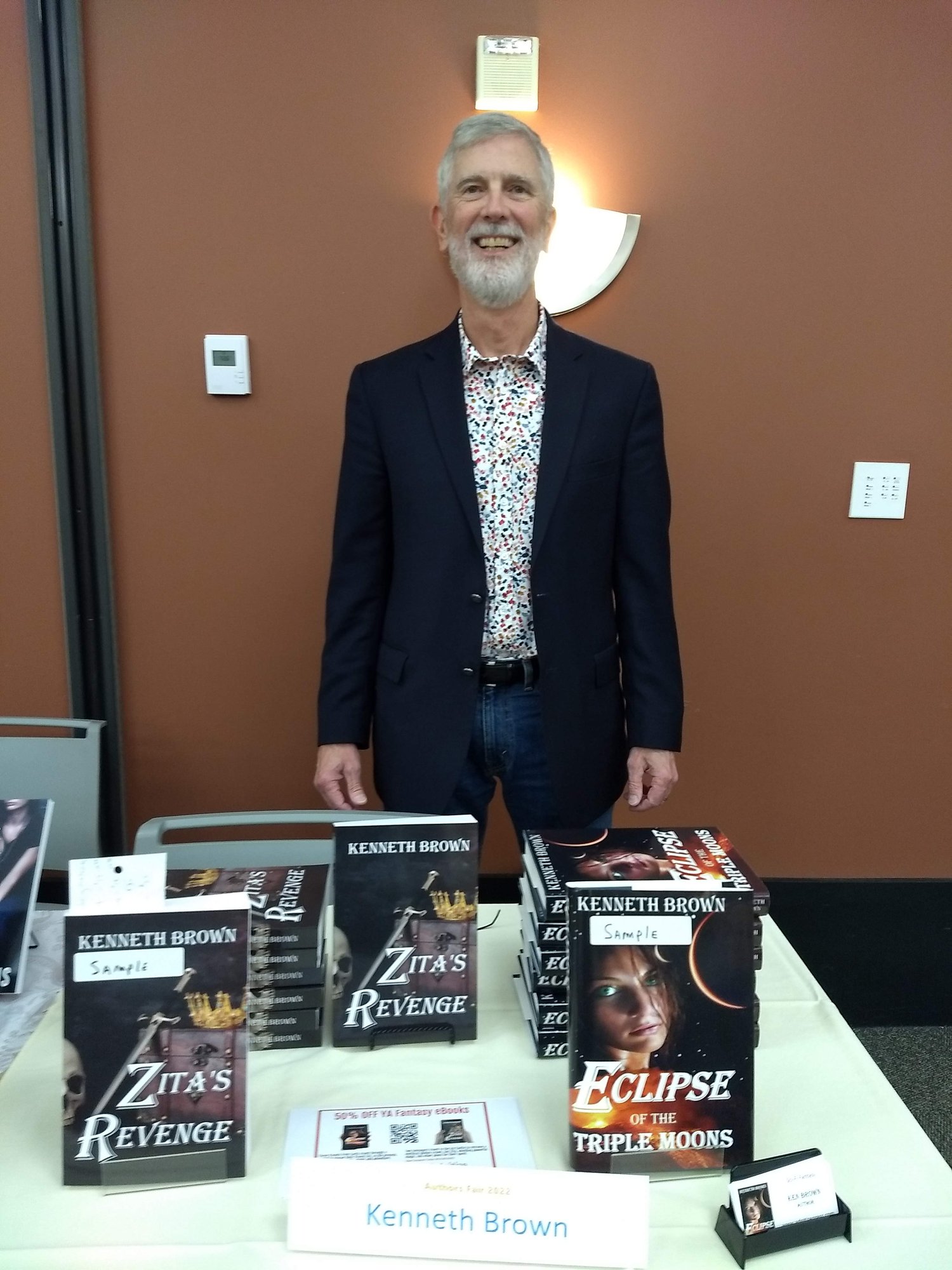 Kenneth Brown Author at the Gail Borden Library Book Fair 2022