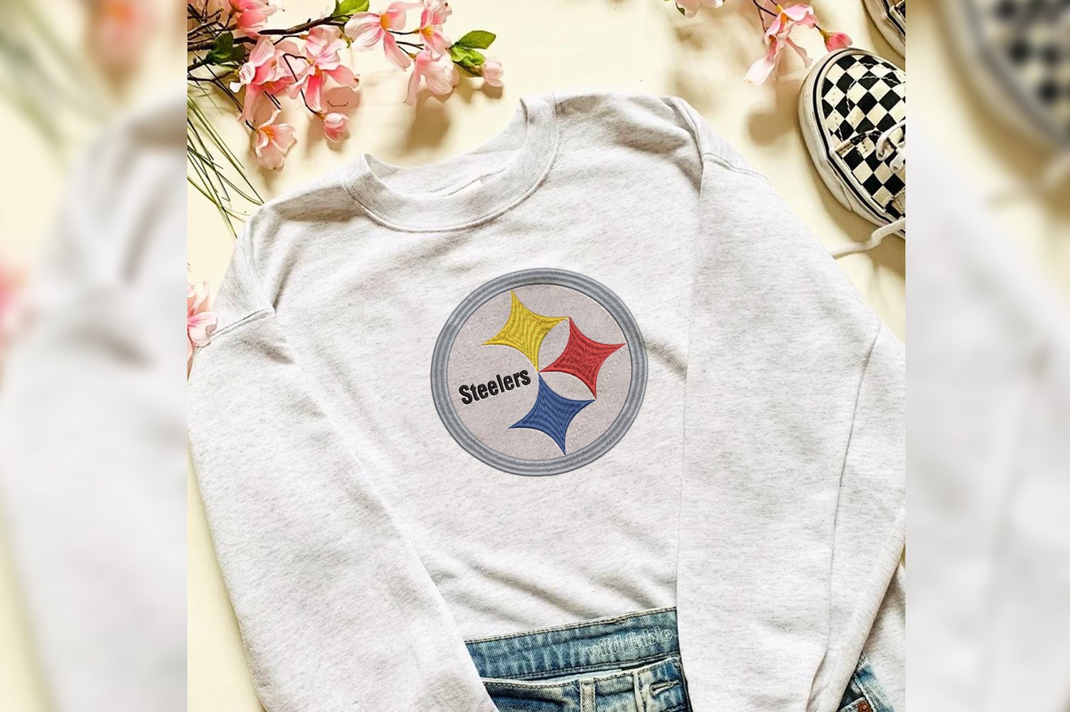 Vintage Pittsburgh Steelers Embroidered Sweatshirt