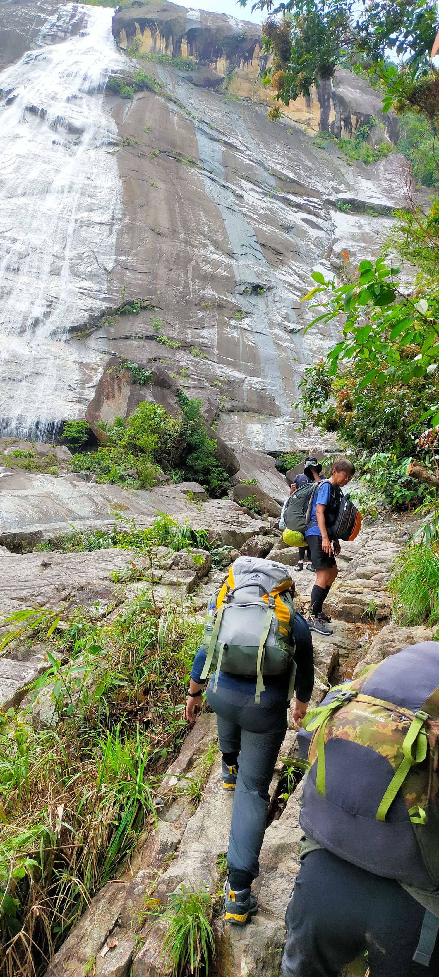 .......gunung stong hike, dabong - Kelantan, Malaysia