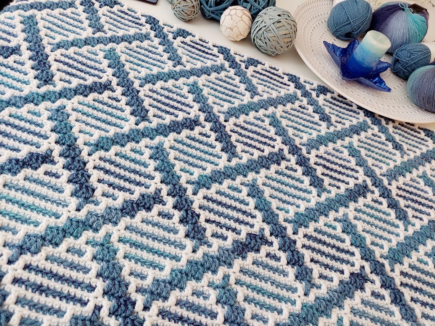 Mosaic Crochet Pattern Book 