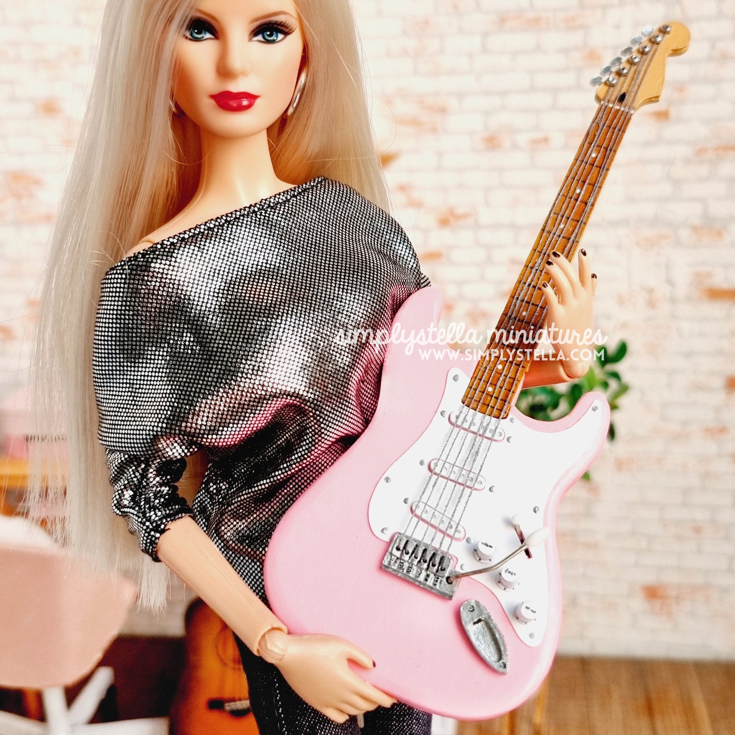 Guitar barbie doll online