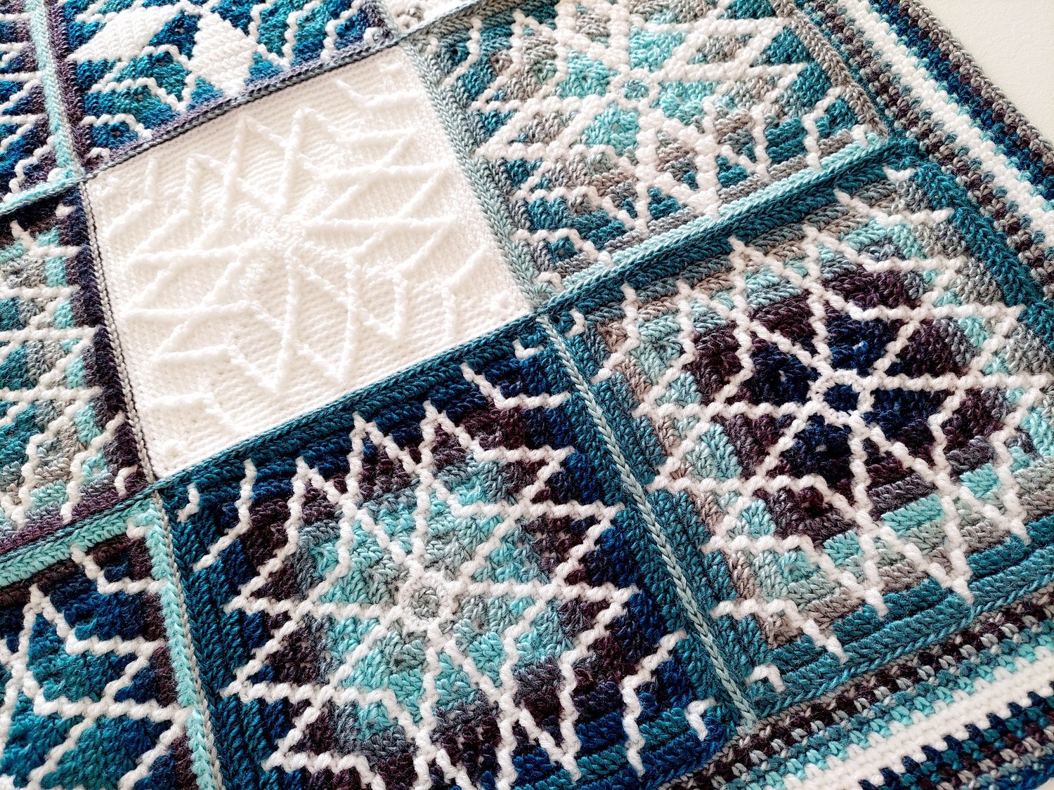 Summer Mosaic Jewels. Three overlay mosaic crochet in rounds motif patterns