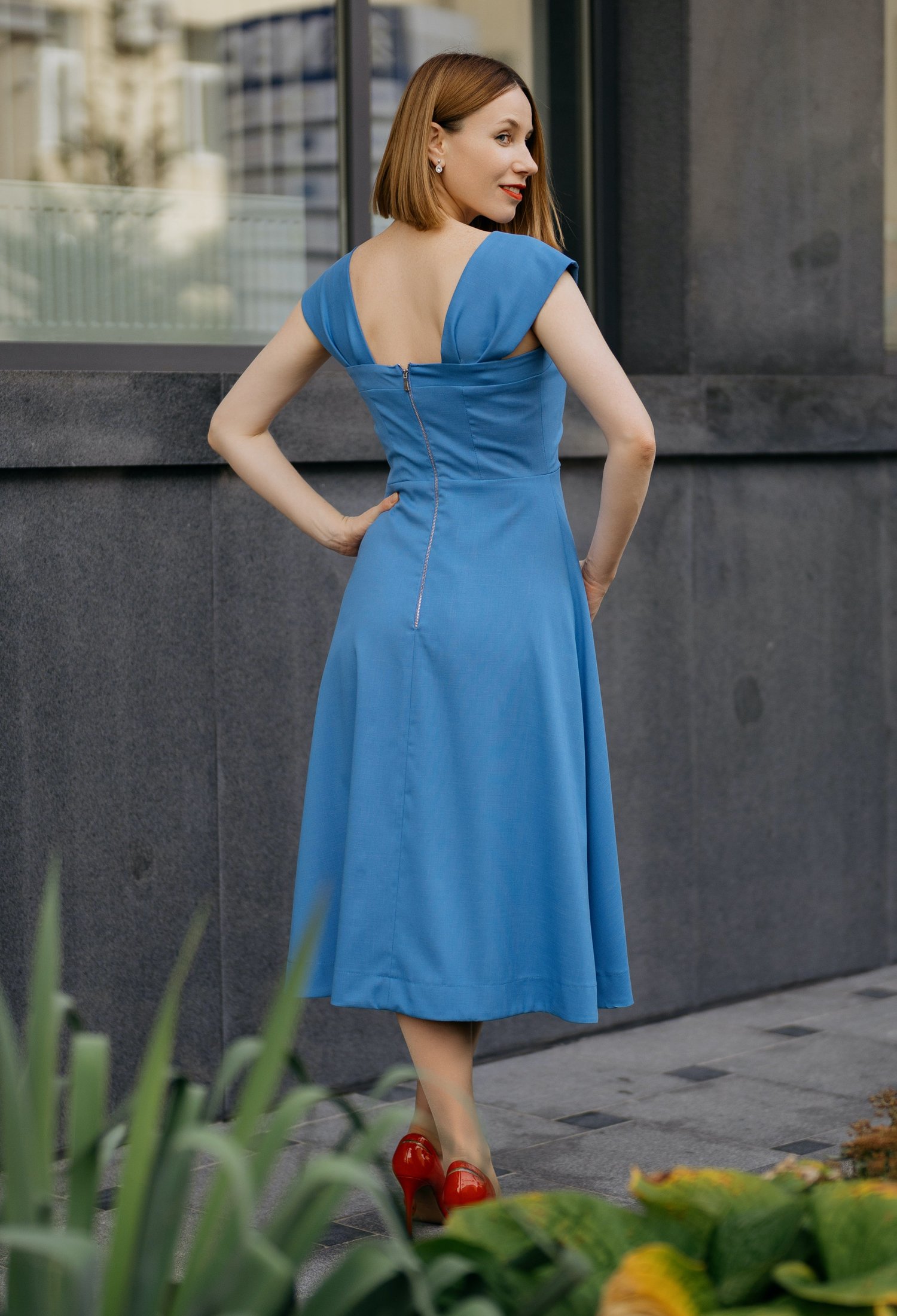 WALK and SHINE dress. Size XS - XL. Formats A0 A4 US Letter