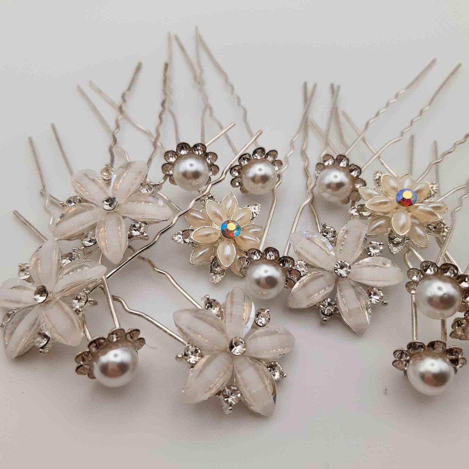 deko für chignon einer braut * deko für chignon zur hochzeit * deko für chignon zur hochzeitsfeier * deko für die frisur einer braut * deko für die frisur zur hochzeit * deko für die frisur zur hochzeitsfeier * deko für die haare einer braut * deko für di