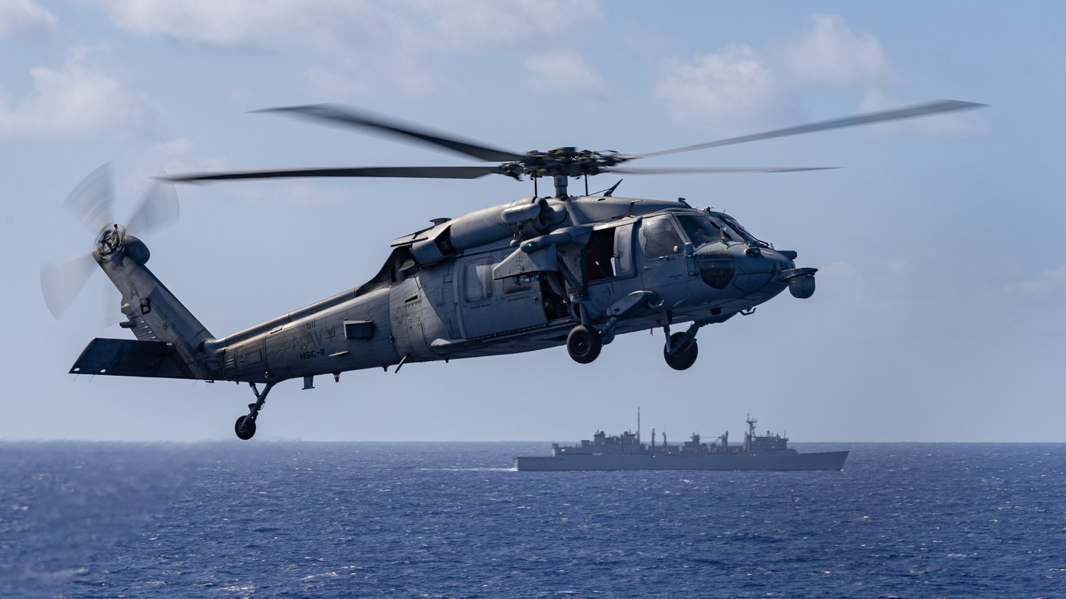 MH-60S Sea Hawk Helicopter, Best wallpaper and background, picture, video, news, Military, Aircraft, Jet Aircraft, Jet Fighter, F-14 Tomcat, F-15 Strike Eagle, F/A-18 Super Hornet, C-130 Hercules, Airborne, F-22 Raptor, AWACS, Military picture, Military v