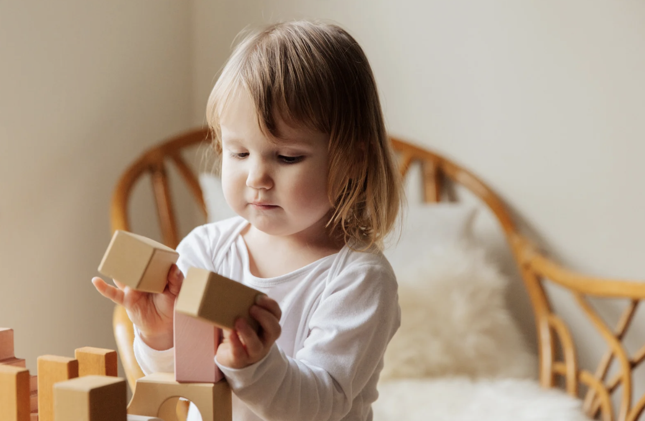 tudatos gyermeknevelés szülők gyerek human design magyarul önismeret reflektor projektor