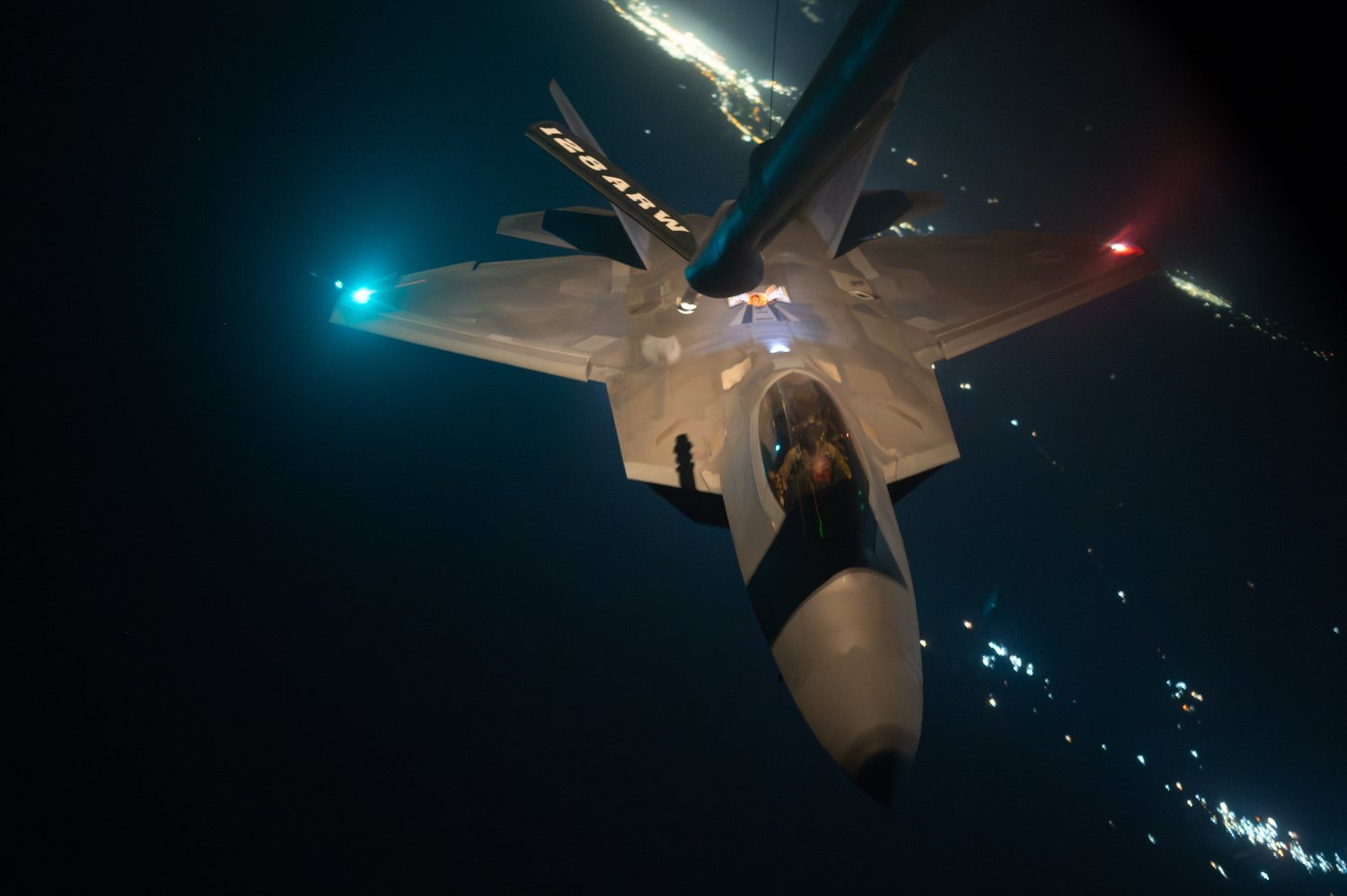 Best wallpaper and background, picture, video, news, Military, Aircraft, Jet Aircraft, Jet Fighter, F-14 Tomcat, F-15 Strike Eagle, F/A-18 Super Hornet, C-130 Hercules, Airborne, F-22 Raptor, AWACS, Military picture, Military video, Aviation, Boeing, Airb