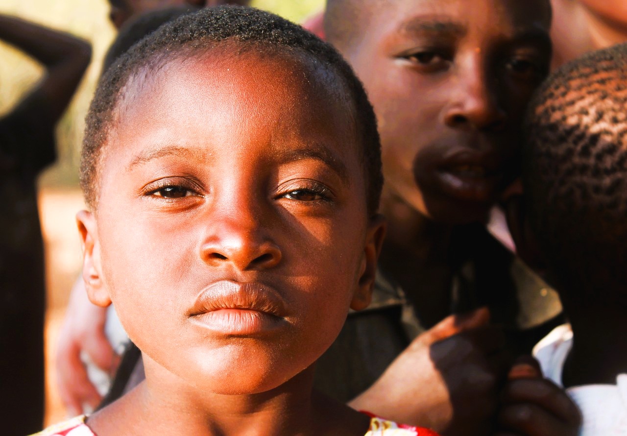 Rostros de niños africanos