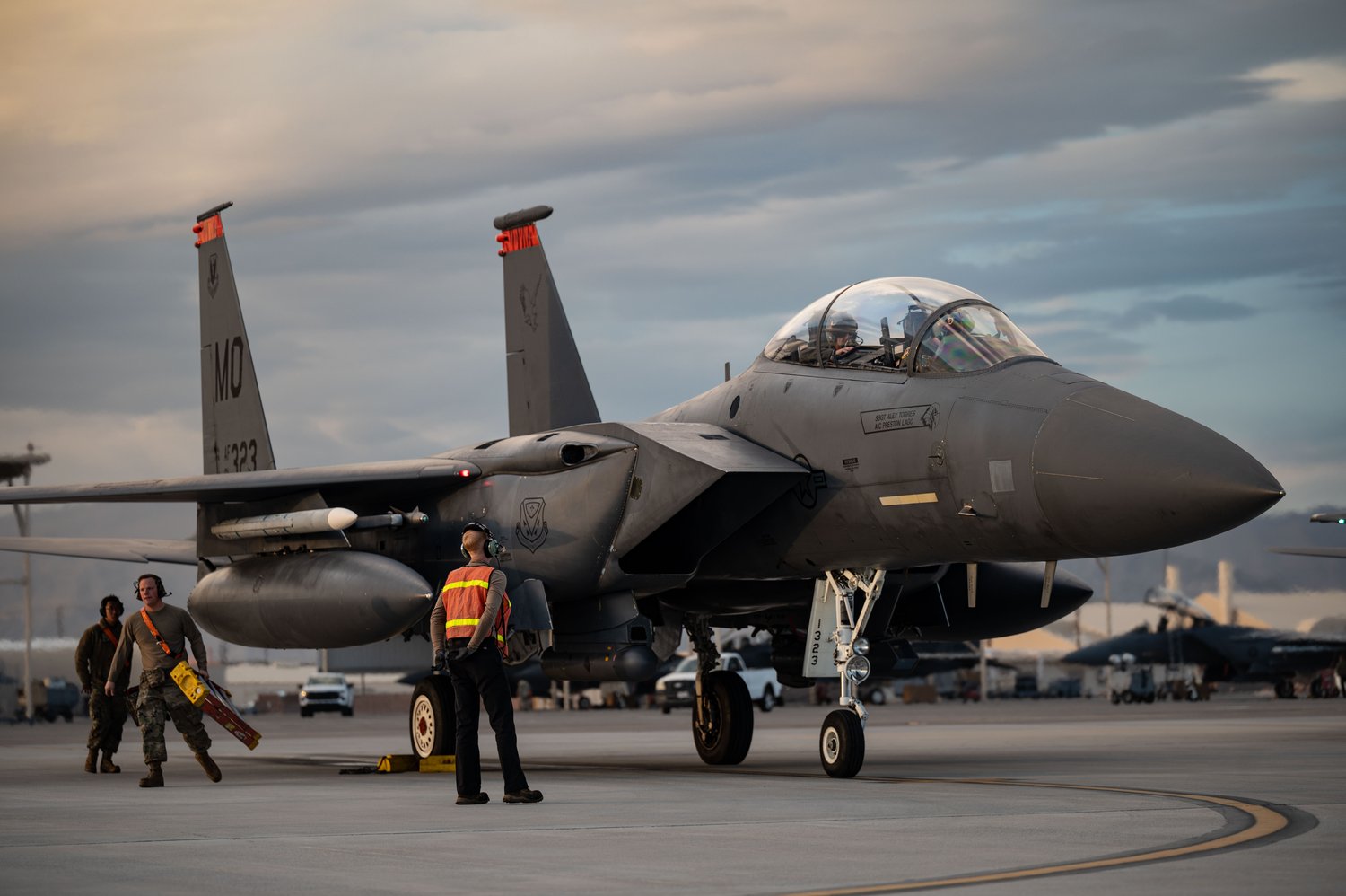 Best wallpaper and background, picture, video, news, Military, Aircraft, Jet Aircraft, Jet Fighter, F-14 Tomcat, F-15 Strike Eagle, F/A-18 Super Hornet, C-130 Hercules, Airborne, F-22 Raptor, AWACS, Military picture, Military video, Aviation, Boeing, Airb