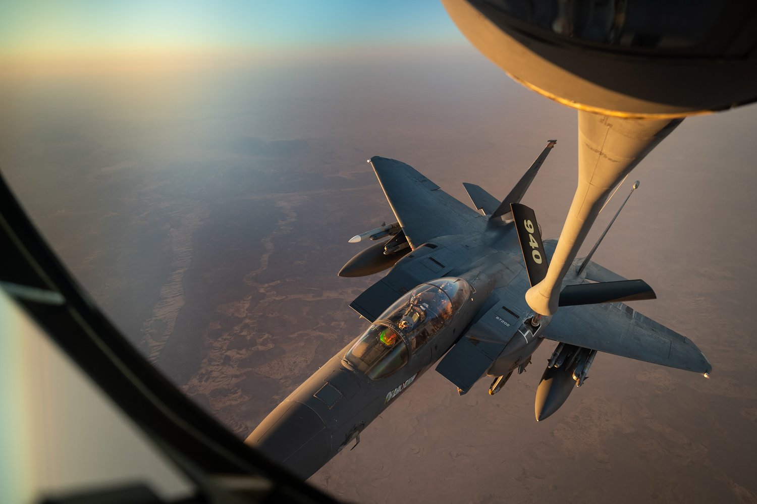 Best wallpaper and background, picture, video, news, Military, Aircraft, Jet Aircraft, Jet Fighter, F-14 Tomcat, F-15 Strike Eagle, F/A-18 Super Hornet, C-130 Hercules, Airborne, F-22 Raptor, AWACS, Military picture, Military video, Aviation, Boeing, Airb