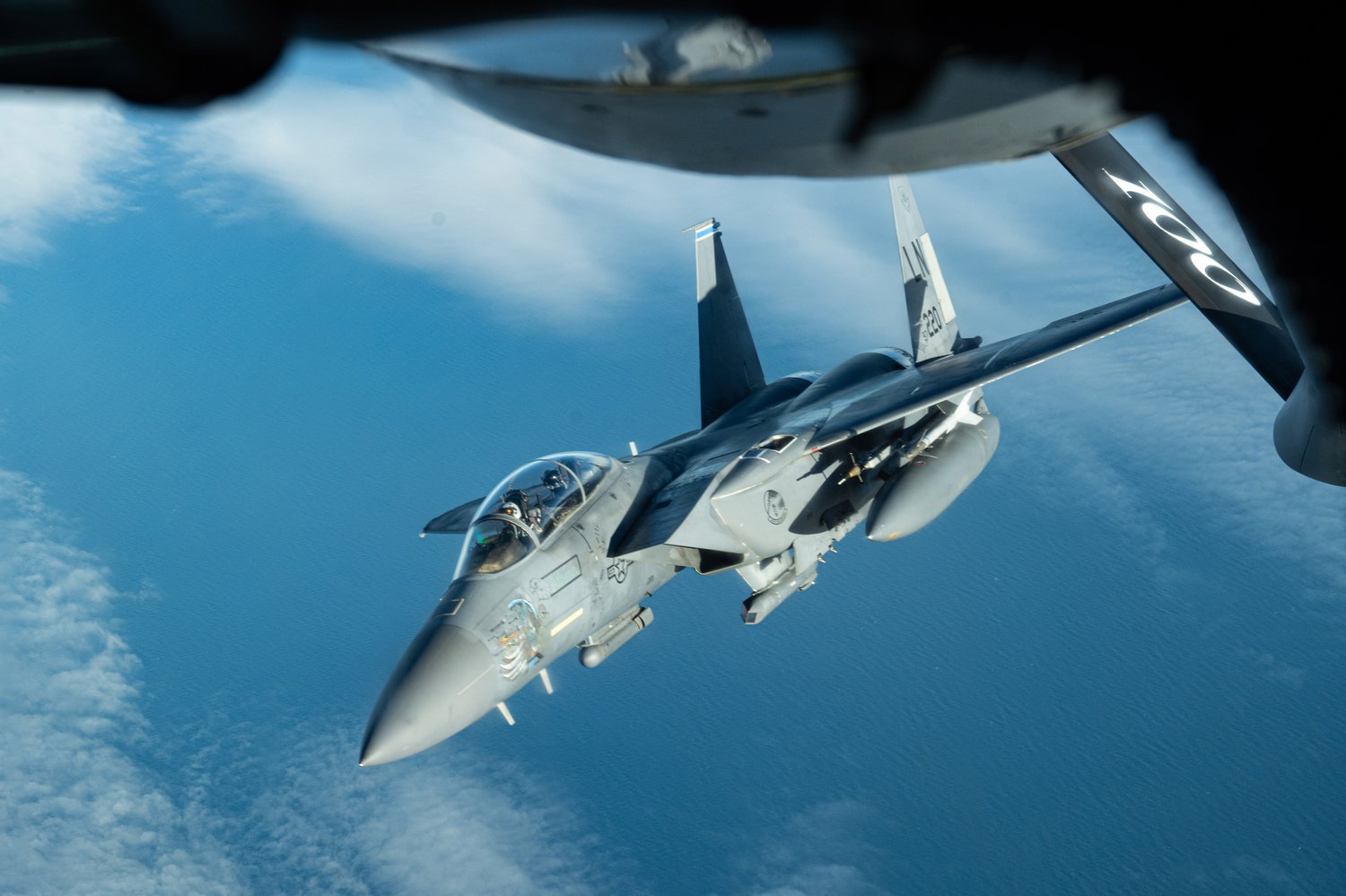 Best wallpaper and background, picture, video, news, Military, Aircraft, Jet Aircraft, Jet Fighter, F-14 Tomcat, F-15 Strike Eagle, F/A-18 Super Hornet, C-130 Hercules, Airborne, F-22 Raptor, AWACS, Military picture, Military video, Aviation, Boeing, Airb