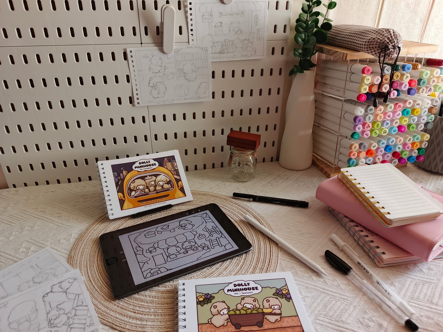 aesthetic coloring artist table desk