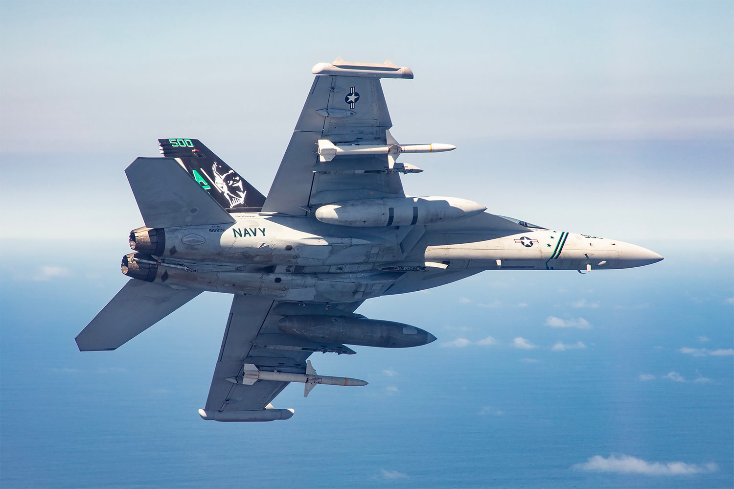 Best wallpaper and background, picture, video, news, Military, Aircraft, Jet Aircraft, Jet Fighter, F-14 Tomcat, F-15 Strike Eagle, F/A-18 Super Hornet, C-130 Hercules, Airborne, F-22 Raptor, AWACS, Military picture, Military video, Aviation, Boeing, Airb