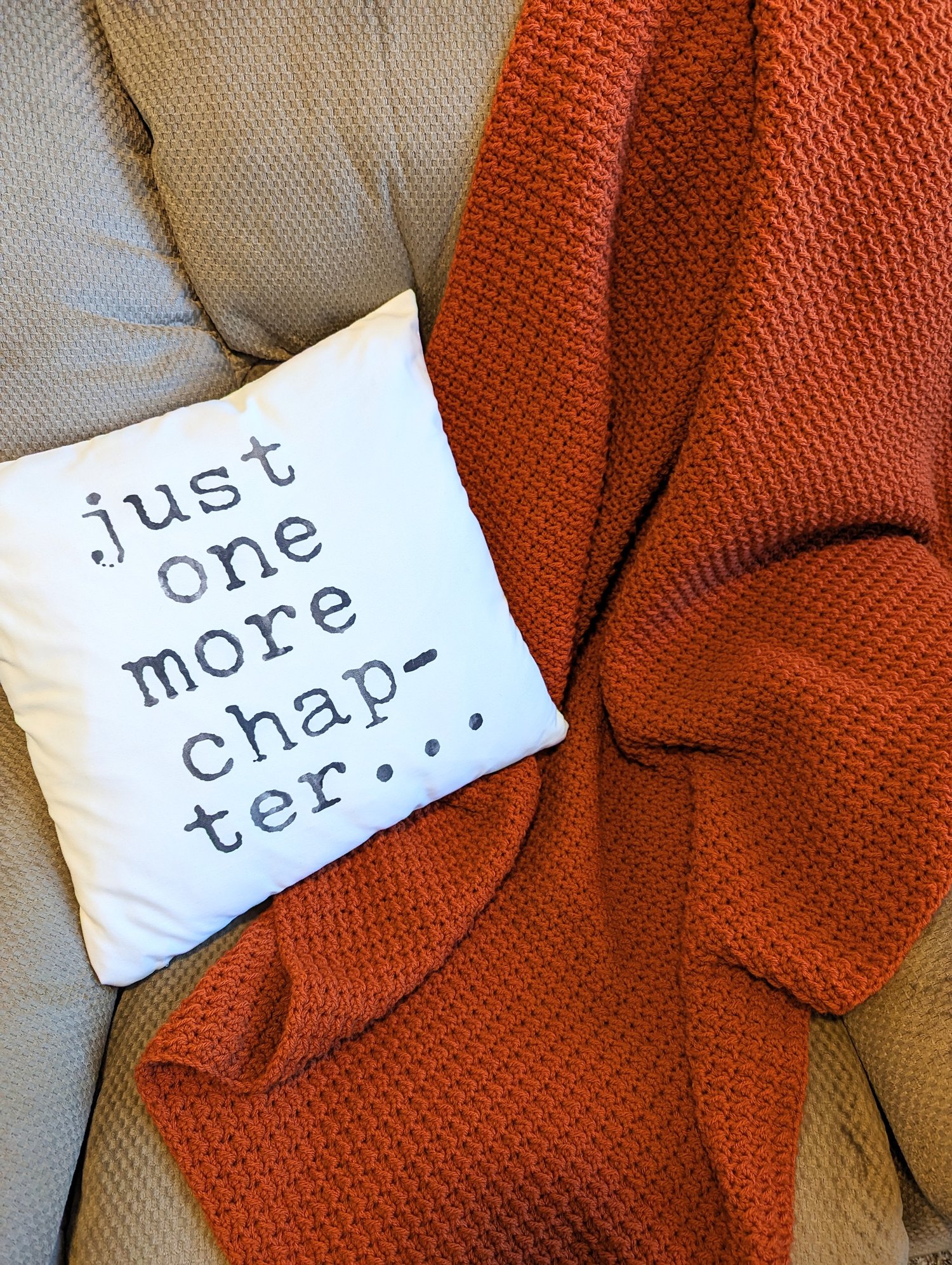 Pumpkin Spice Crochet Blanket Pattern with pillow