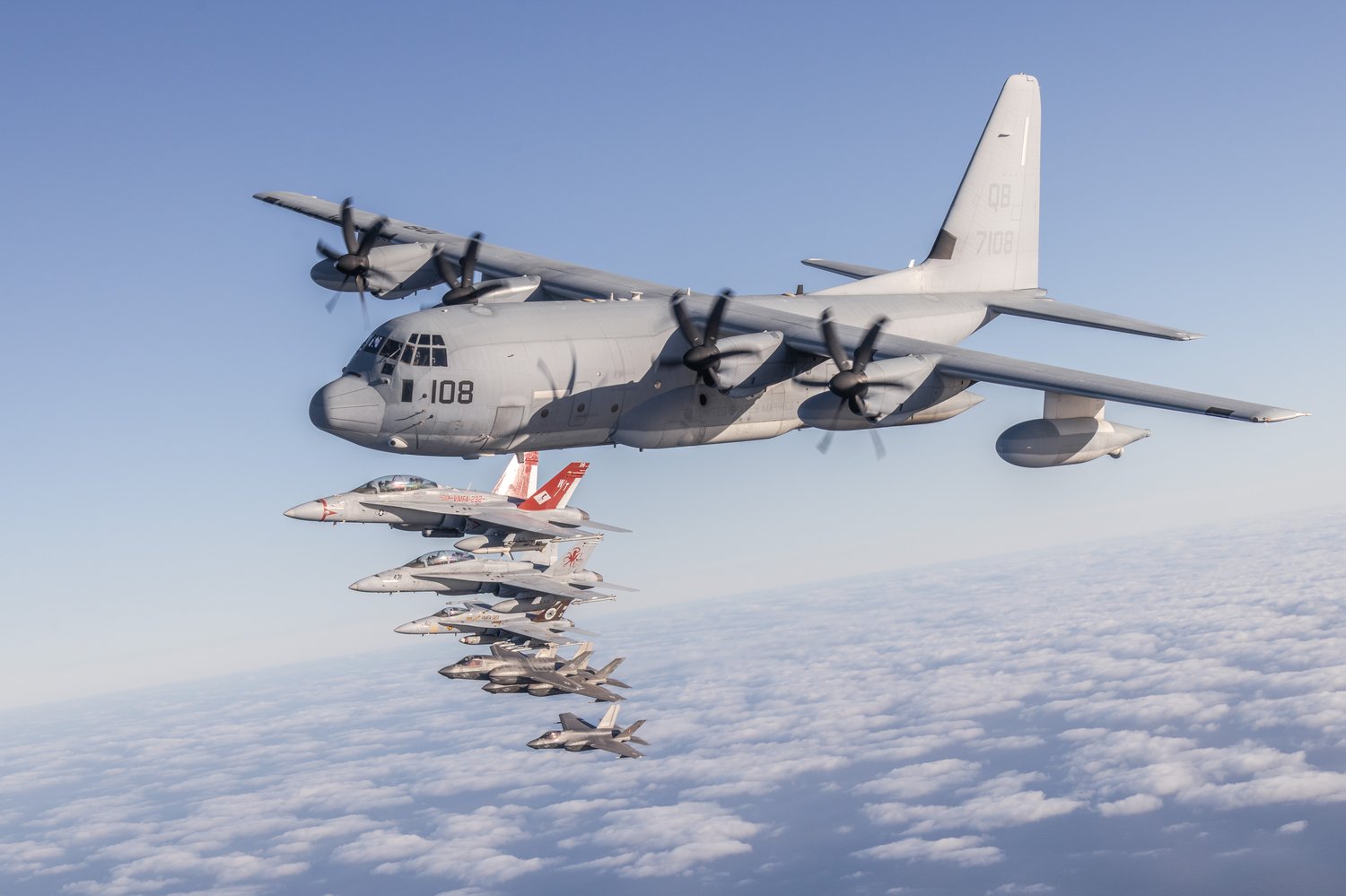 Best wallpaper and background, picture, video, news, Military, Aircraft, Jet Aircraft, Jet Fighter, F-14 Tomcat, F-15 Strike Eagle, F/A-18 Super Hornet, C-130 Hercules, Airborne, F-22 Raptor, AWACS, Military picture, Military video, Aviation, Boeing, Airb