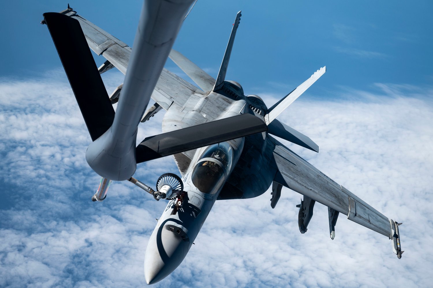 Best wallpaper and background, picture, video, news, Military, Aircraft, Jet Aircraft, Jet Fighter, F-14 Tomcat, F-15 Strike Eagle, F/A-18 Super Hornet, C-130 Hercules, Airborne, F-22 Raptor, AWACS, Military picture, Military video, Aviation, Boeing, Airb