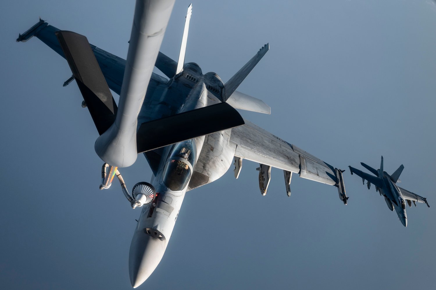 Best wallpaper and background, picture, video, news, Military, Aircraft, Jet Aircraft, Jet Fighter, F-14 Tomcat, F-15 Strike Eagle, F/A-18 Super Hornet, C-130 Hercules, Airborne, F-22 Raptor, AWACS, Military picture, Military video, Aviation, Boeing, Airb