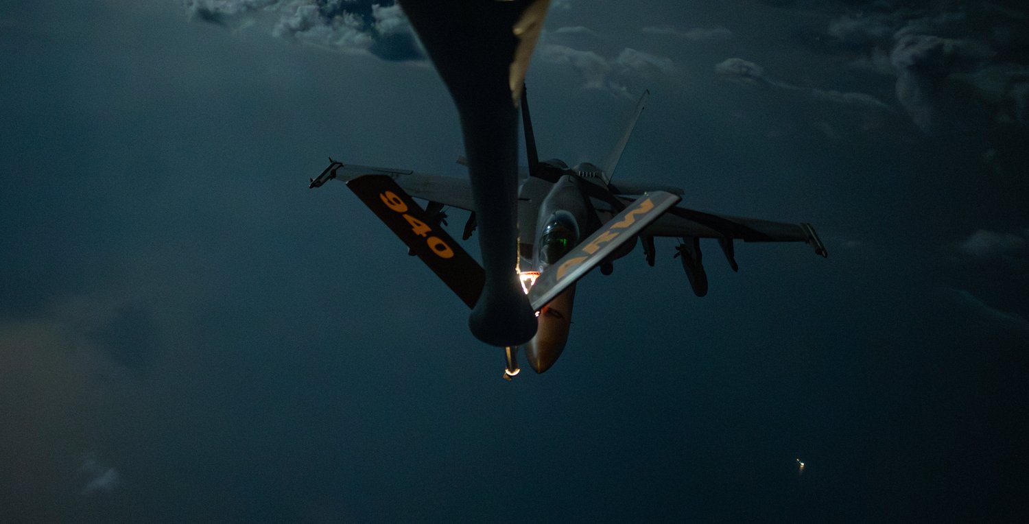 Best wallpaper and background, picture, video, news, Military, Aircraft, Jet Aircraft, Jet Fighter, F-14 Tomcat, F-15 Strike Eagle, F/A-18 Super Hornet, C-130 Hercules, Airborne, F-22 Raptor, AWACS, Military picture, Military video, Aviation, Boeing, Airb