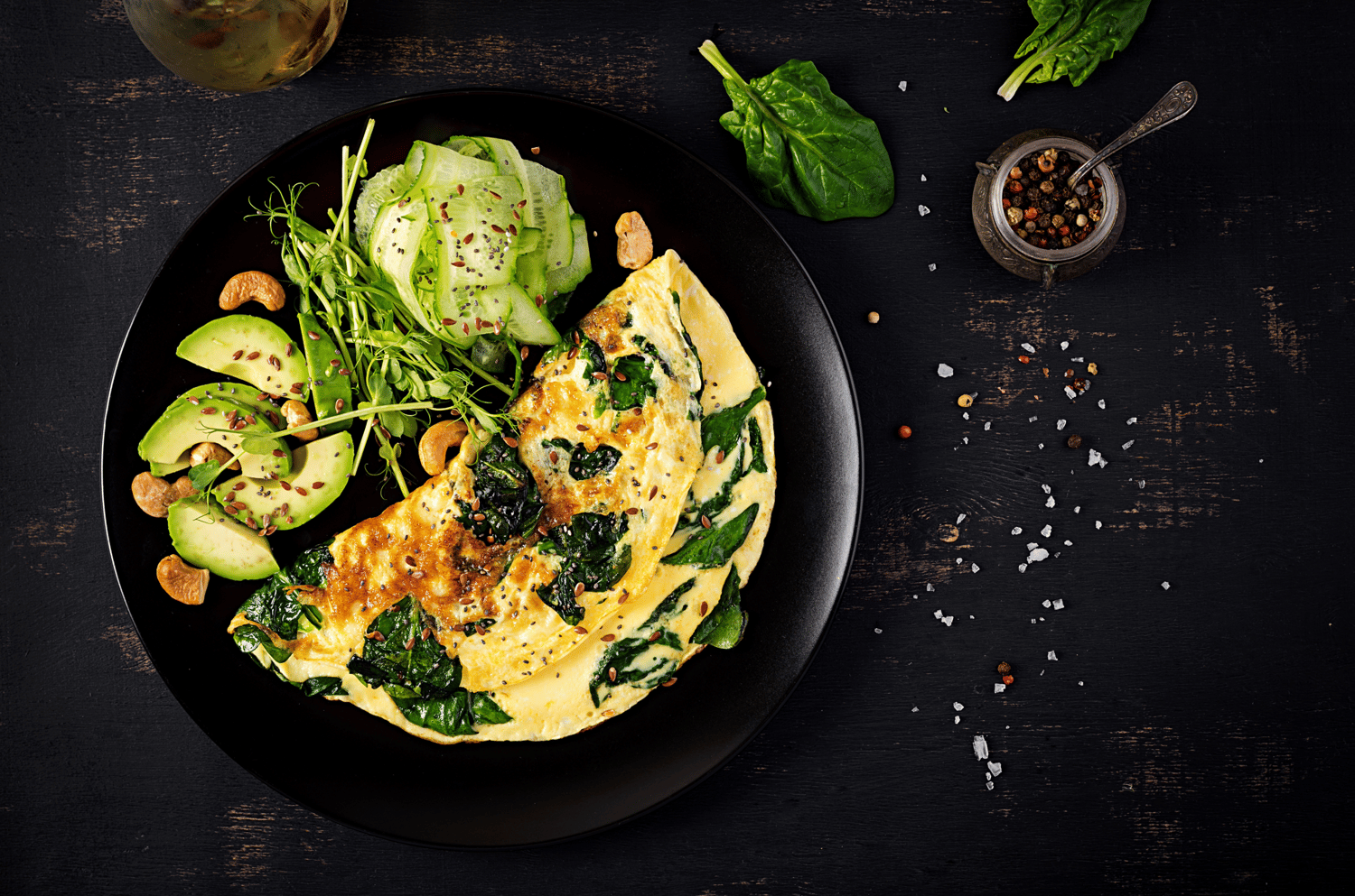 Keto Omelet With Spinach and Avocados