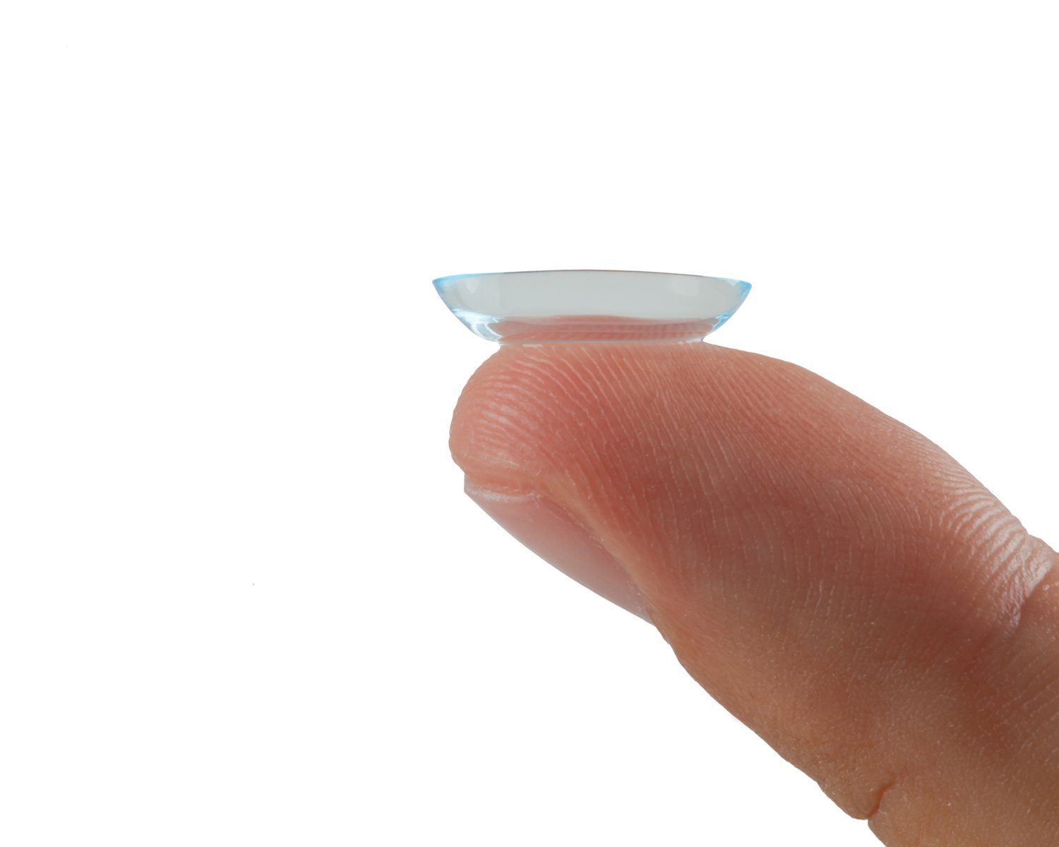 travel size contact lens solution