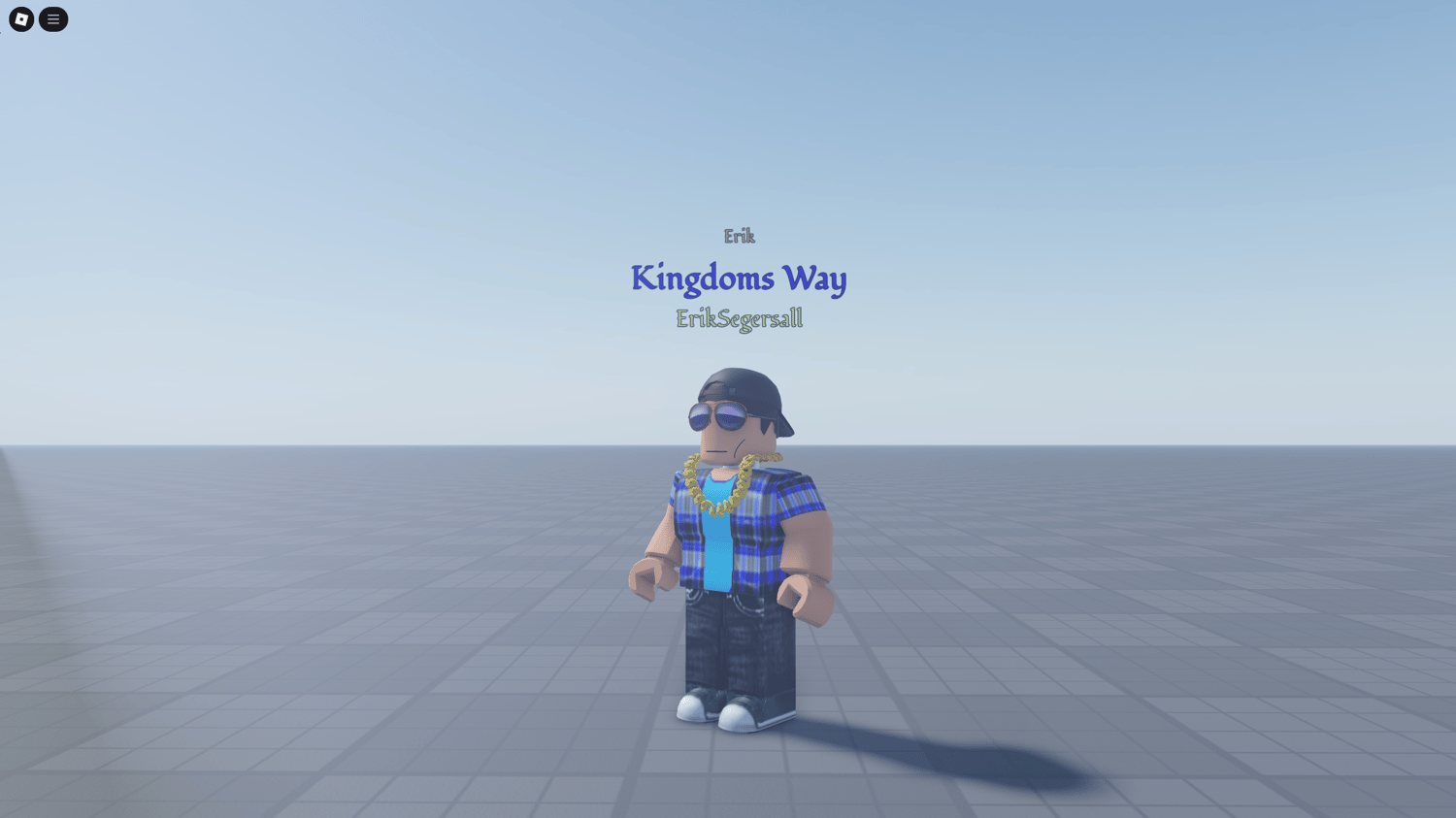 Close-up of the overhead GUI showing team names clearly displayed above player avatars.
