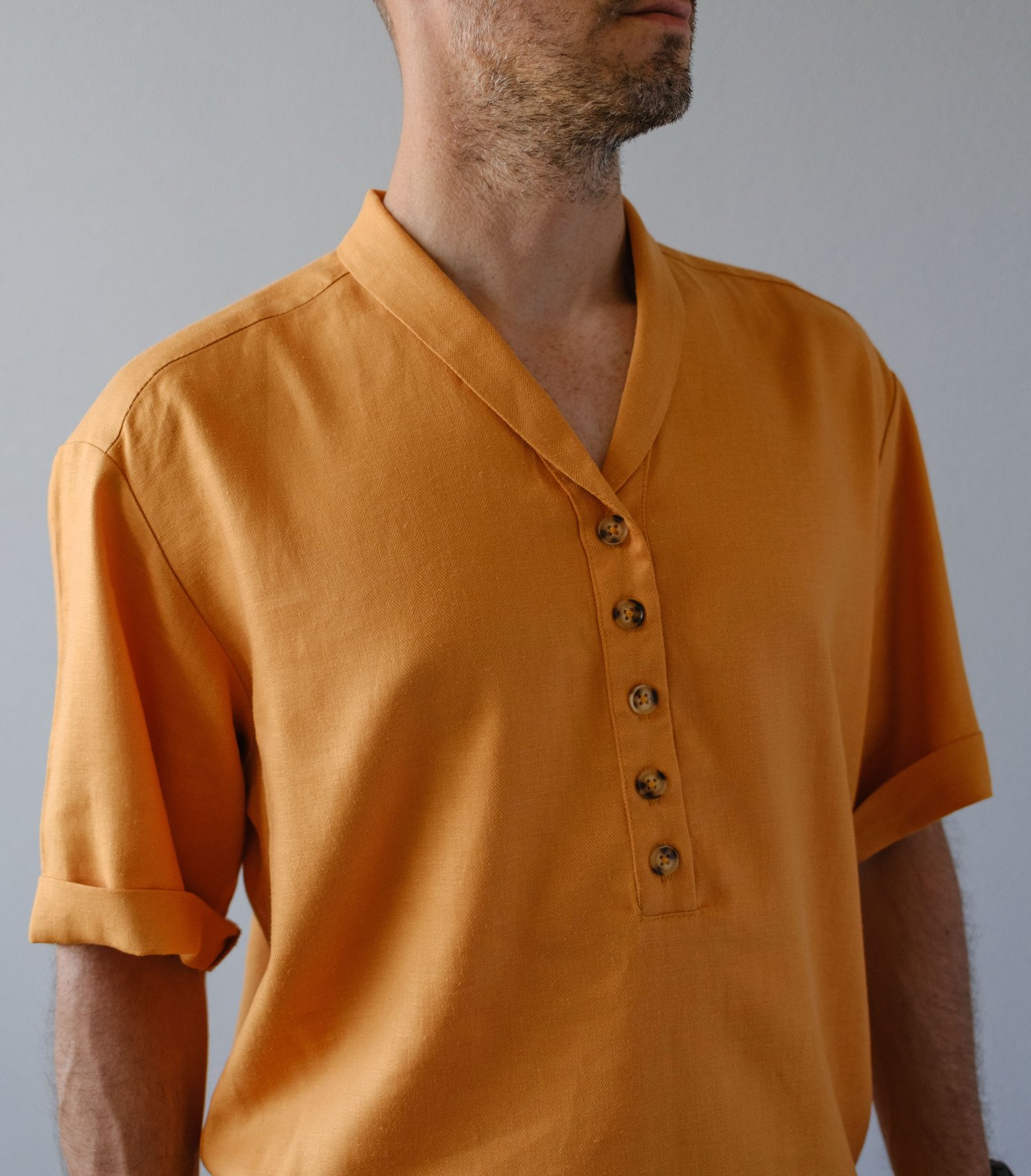 Linen henley shirt placket and collar detail mens sewing pattern Jacomo