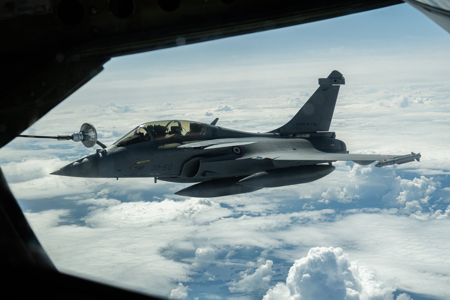 Best wallpaper and background, picture, video, news, Military, Aircraft, Jet Aircraft, Jet Fighter, F-14 Tomcat, F-15 Strike Eagle, F/A-18 Super Hornet, C-130 Hercules, Airborne, F-22 Raptor, AWACS, Military picture, Military video, Aviation, Boeing, Airb
