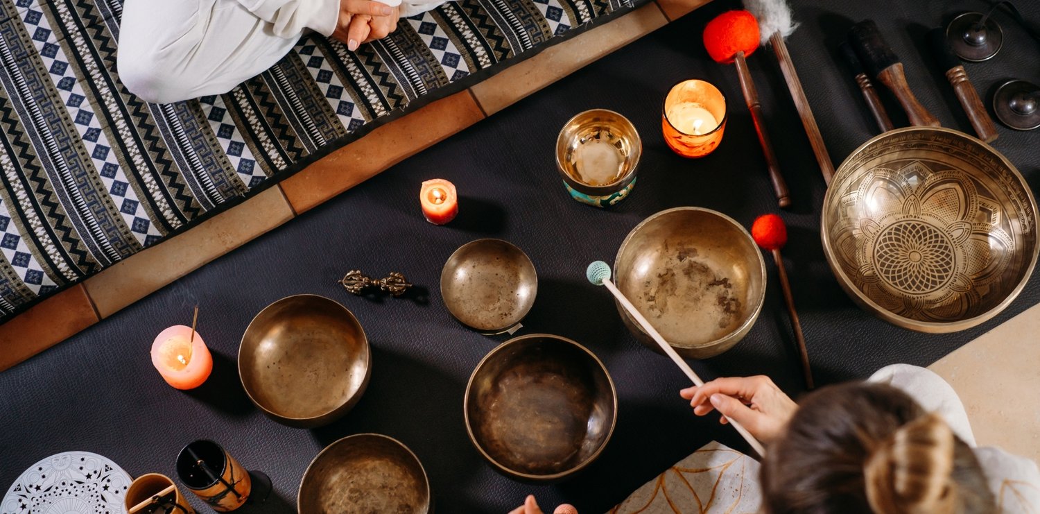 What are Solfeggio frequencies?  Insight by chakra meditation composer Stephan Earl