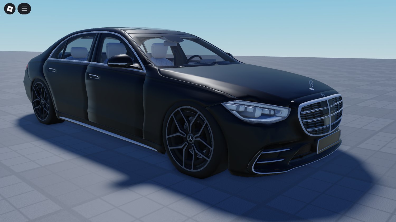 Front view of Mercedes-Benz S500 Roblox model
