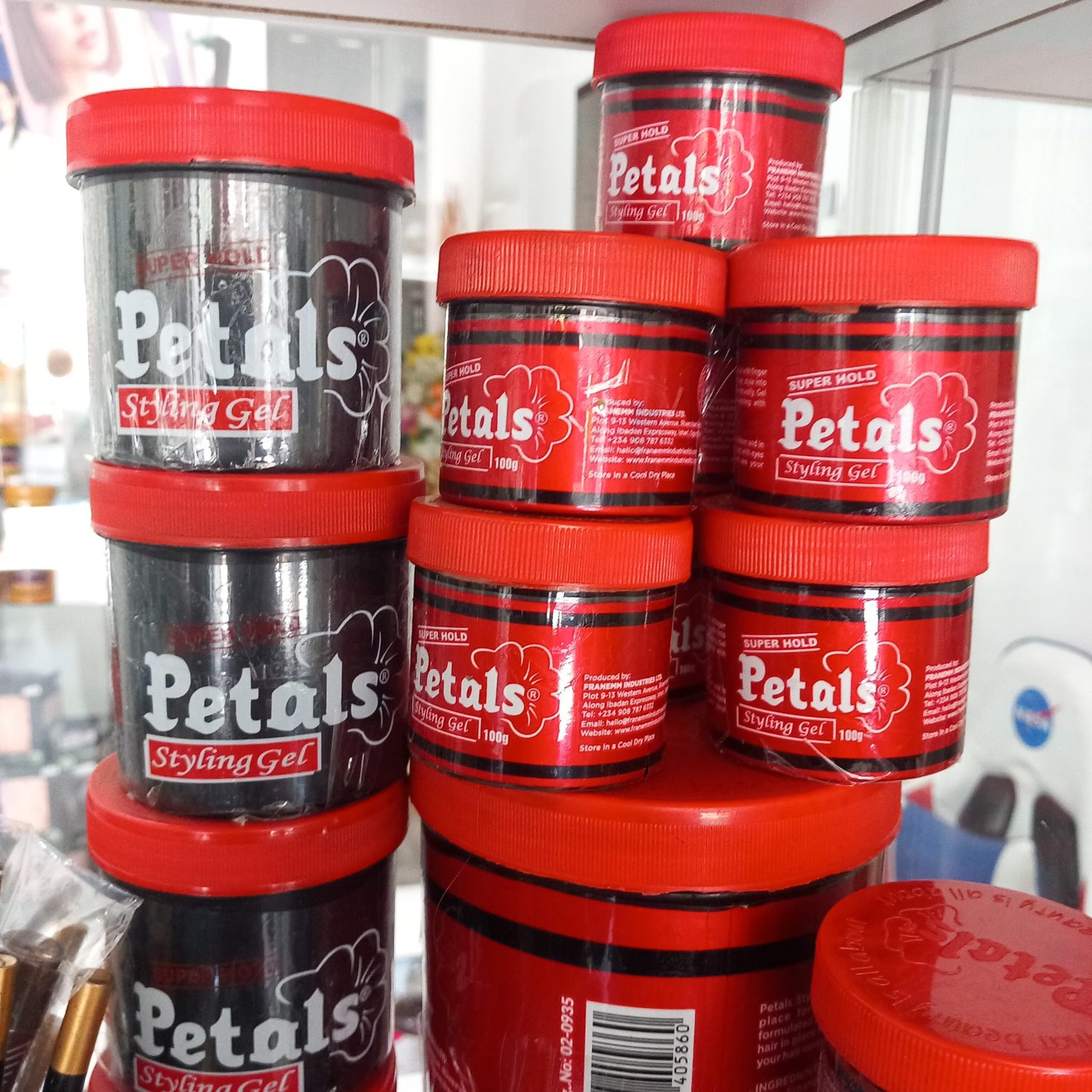Uwa Afroshop Parrucchiera | Petals Styling Gel – Long-Lasting Hold & Shine for All Hair Types