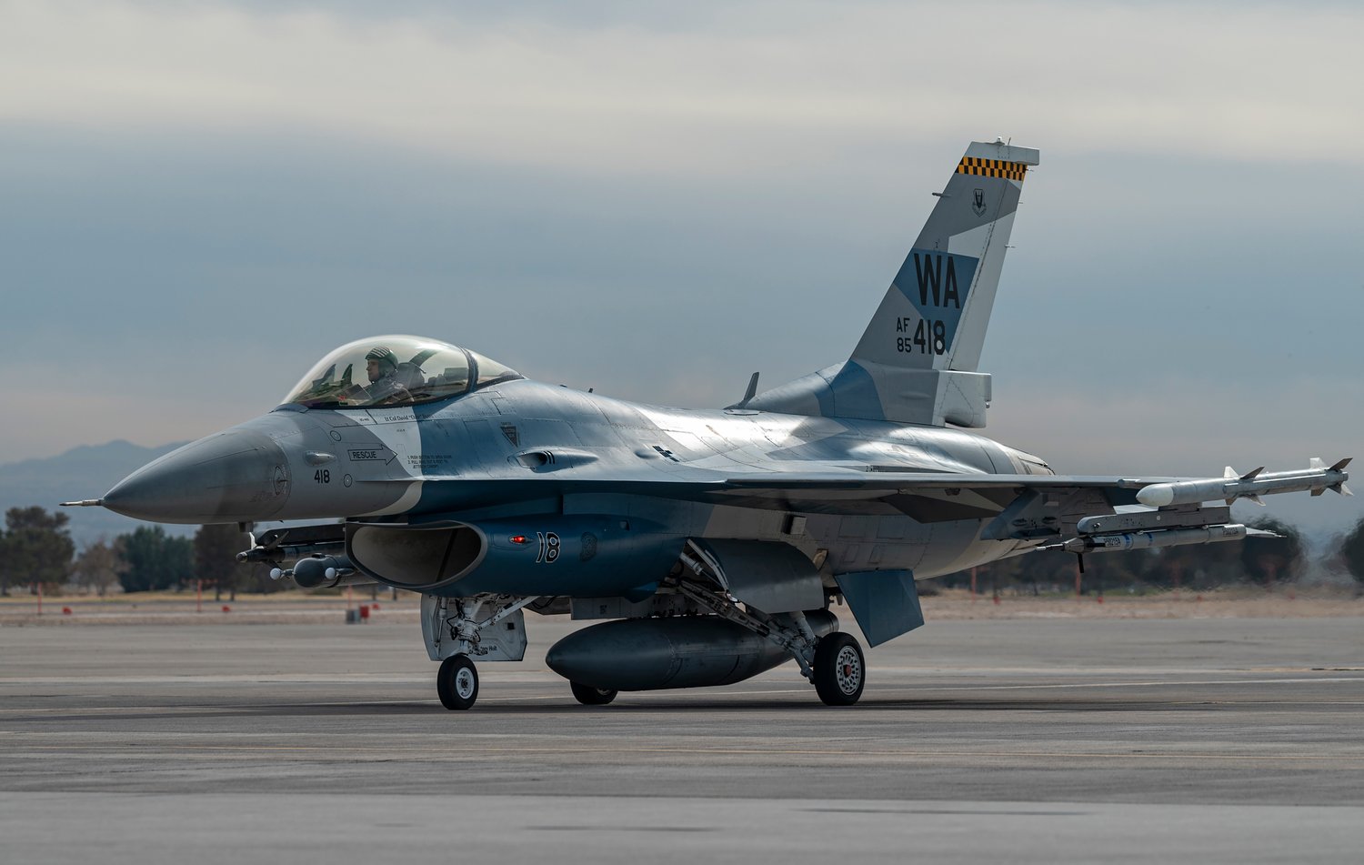 Best wallpaper and background, picture, video, news, Military, Aircraft, Jet Aircraft, Jet Fighter, F-14 Tomcat, F-15 Strike Eagle, F/A-18 Super Hornet, C-130 Hercules, Airborne, F-22 Raptor, AWACS, Military picture, Military video, Aviation, Boeing, Airb