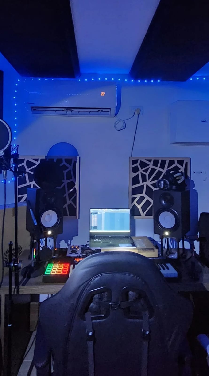 Music home studio