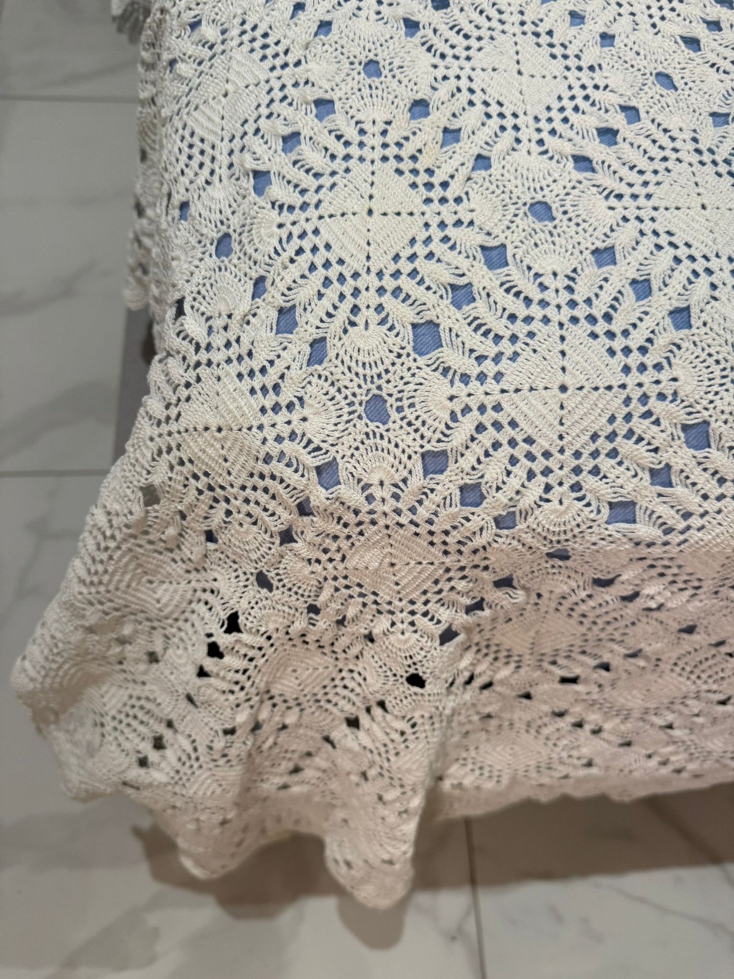 Copriletto Kantha YUVANCRAFTS – Cotone 100%, Ricamo A Mano, 228x152 Cm – Tradizionale Indaco, Stampa Blu – Fatto In India