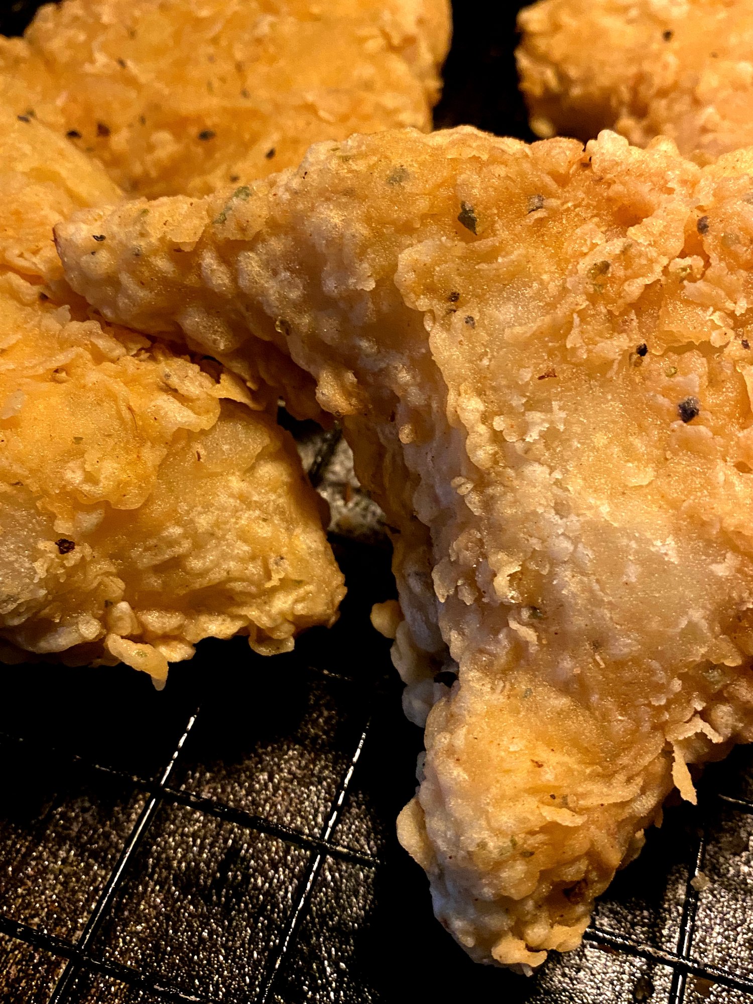 Jay’s Vegan “Whole Wings” Soy-Free Chicken. Plant-Based, White Meat Alternative.