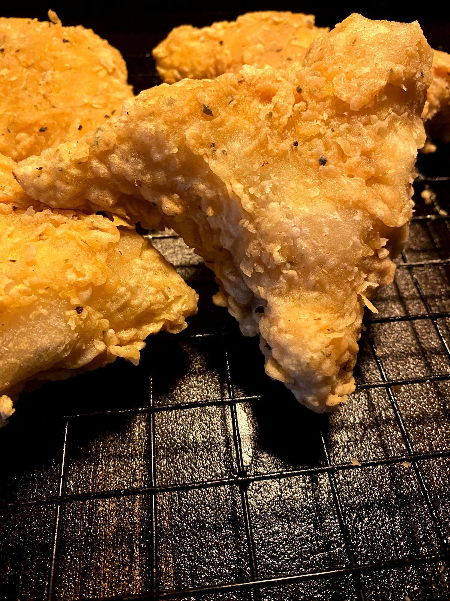 Jay’s Vegan “Whole Wings” Soy-Free Chicken. Plant-Based, White Meat Alternative.