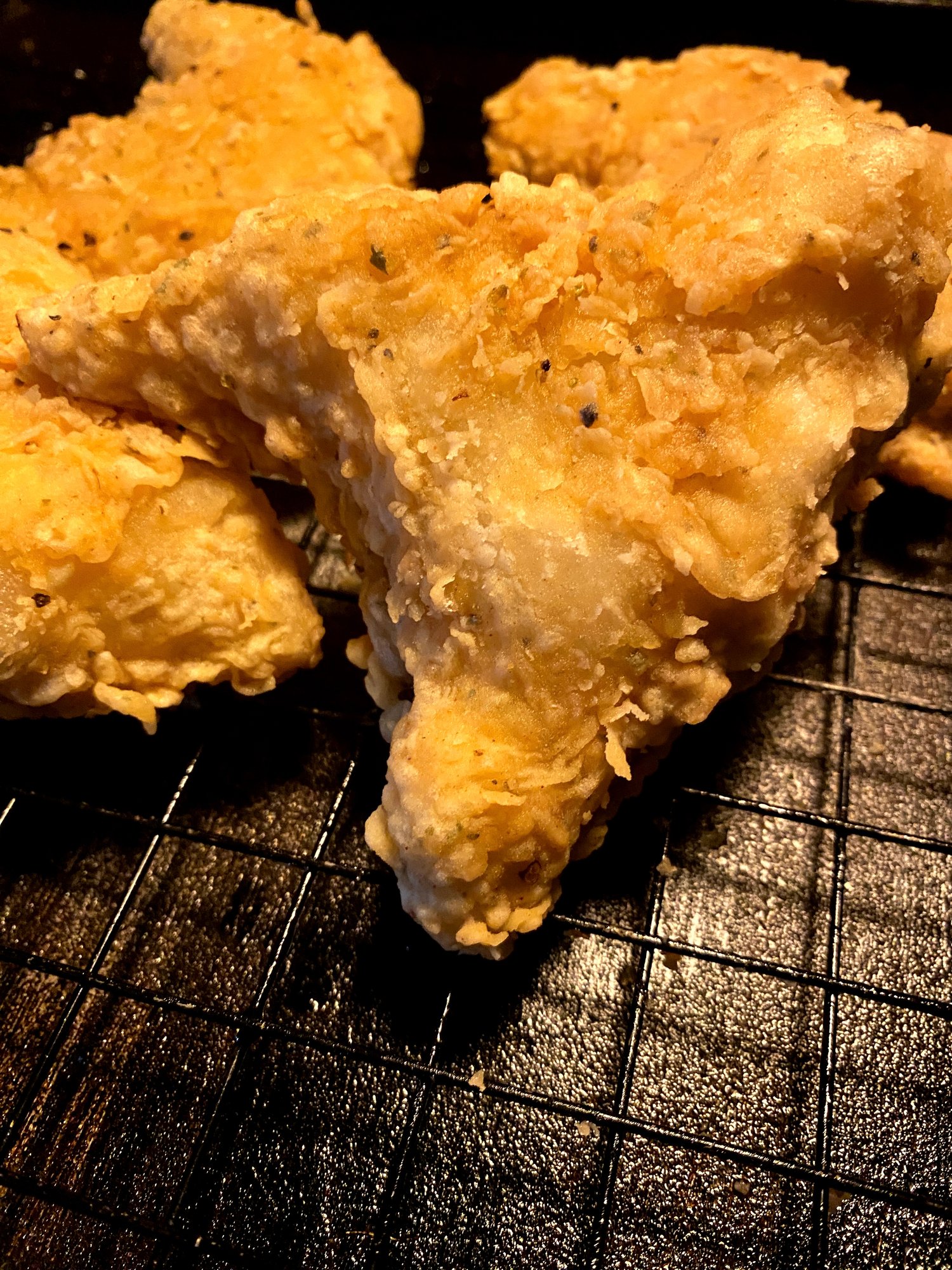 Jay’s Vegan “Whole Wings” Soy-Free Chicken. Plant-Based, White Meat Alternative.