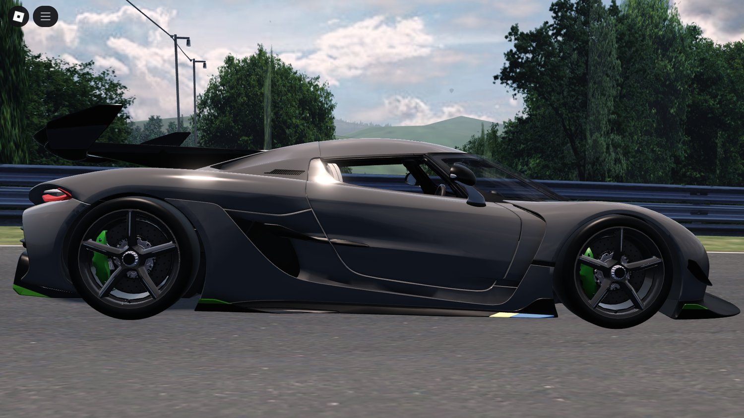 Side profile of Roblox Koenigsegg Jesko 2020