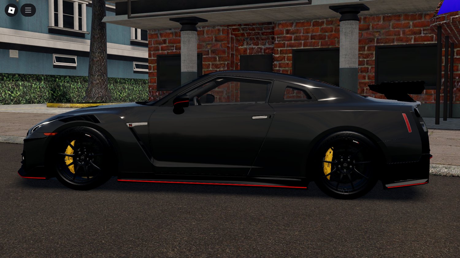 Player driving Nissan GTR R-35 in Roblox