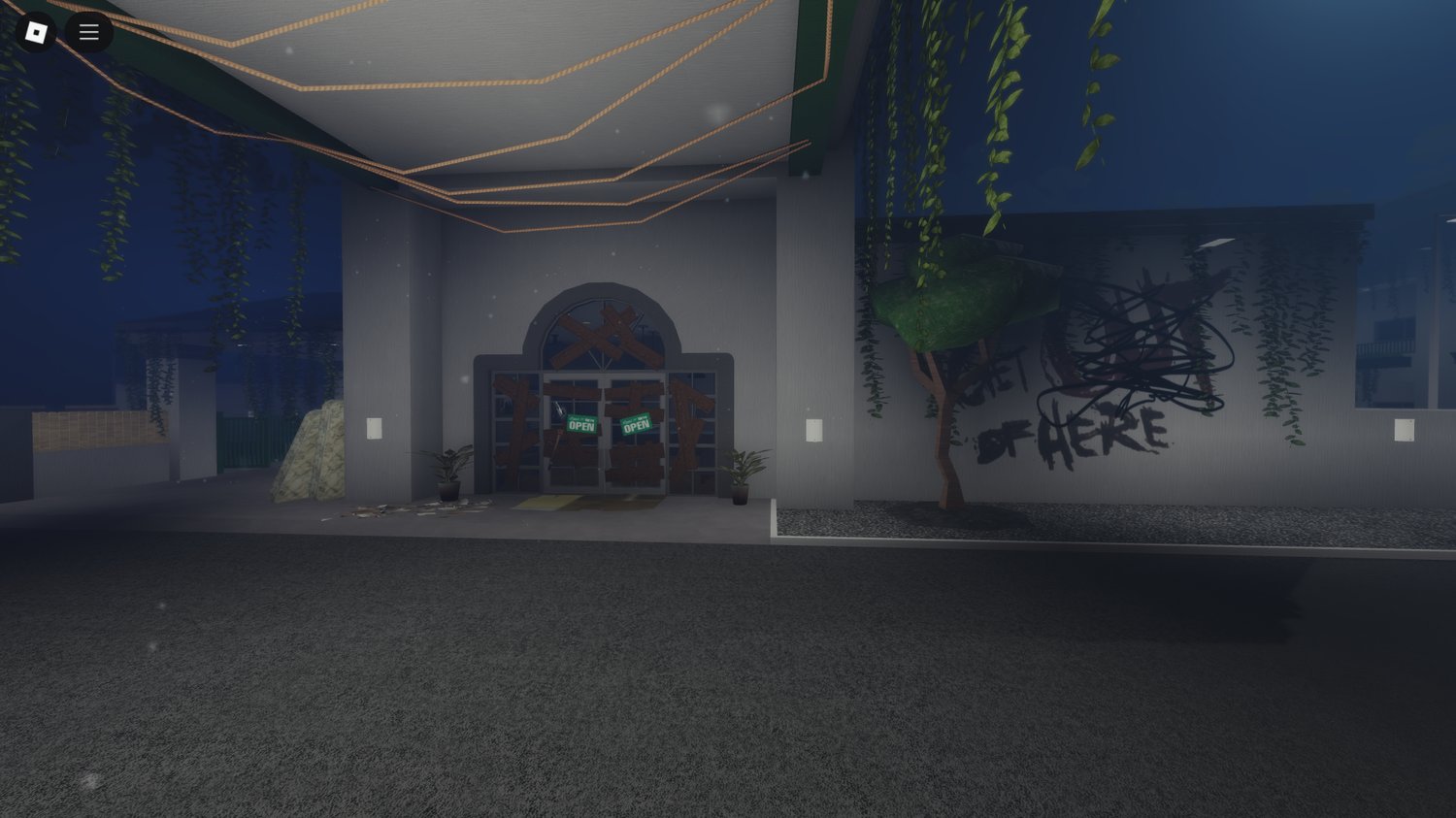 Haunted swimming pool in Roblox horror motel