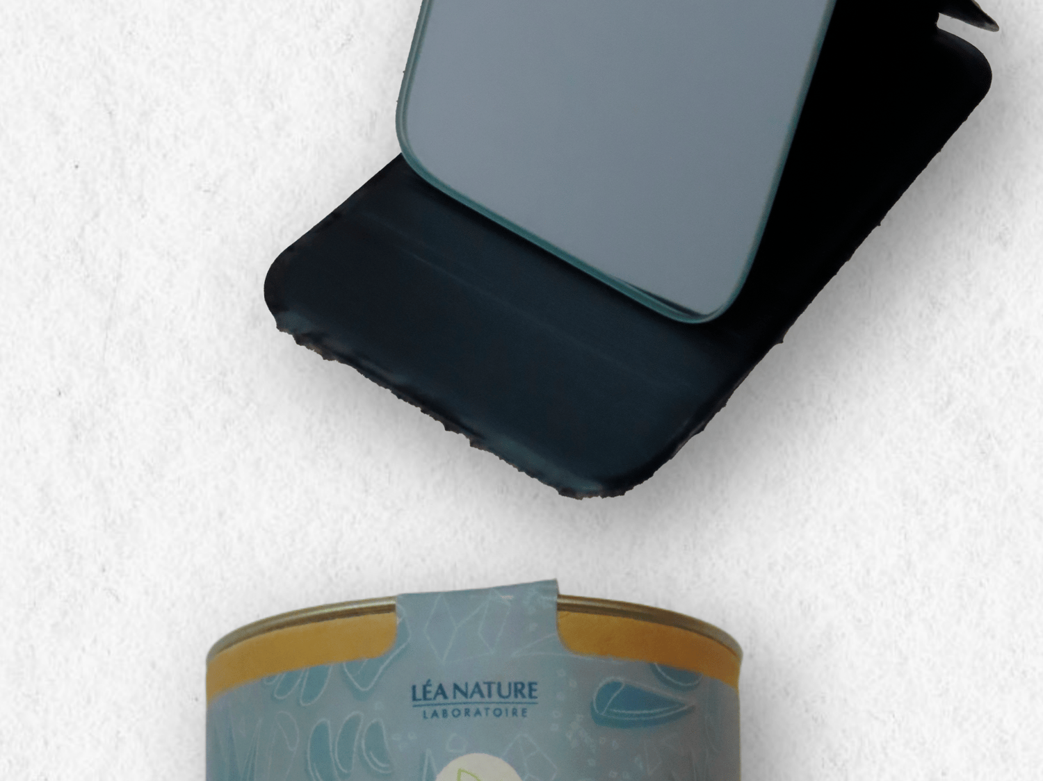 voyage, randonnée, backpack, sac à dos, Globe Seekers, The Globe Seekers, aventure, couple, équipement de voyage, matériel léger, vêtements de voyage, t-shirt, t-shirt mérinos, chemise, pull, polaire, veste, coupe-vent, doudoune, pantalon, short, legging, sous-vêtement, maillot de bain, pyjama, sac, sac à dos, banane, sac étanche, sac cabine, cube de rangement, trousse, accessoires, gourde, lampe, trousse de toilette, serviette microfibre, trousse médicale, adaptateur, batterie externe, appareil photo, DJI, drone, carnet, passeport, chapeau, lunettes, crème solaire, pharmacie de voyage, savon solide, brosse à dents, lessive, corde à linge, rangement, organisation sac à dos, backpackers, tour du monde, road trip, Asie, équipement essentiel, outdoor, confort, minimalisme, exploration, nature, liberté, vie nomade, couple voyageur