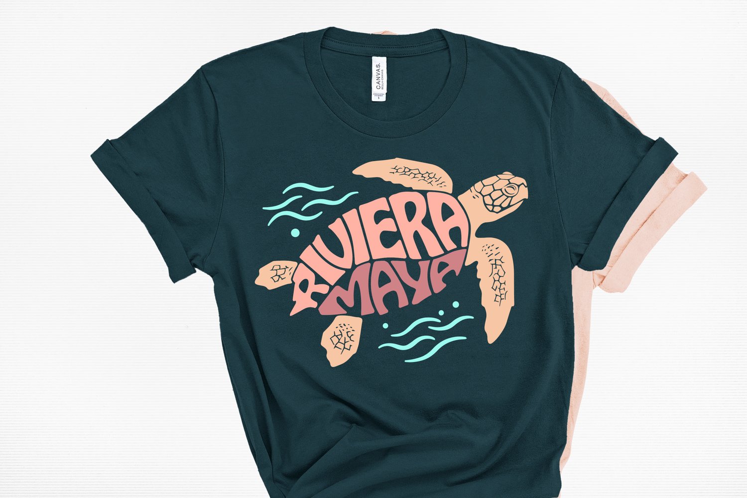 This design features the words Riviera Maya creatively made into the shape of a sea turtle.